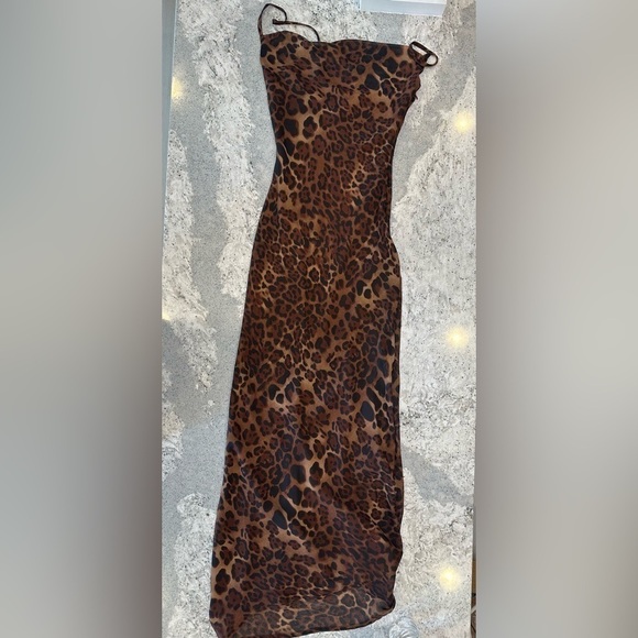 Leopard Print Maxi Dress - Picture 4 of 8